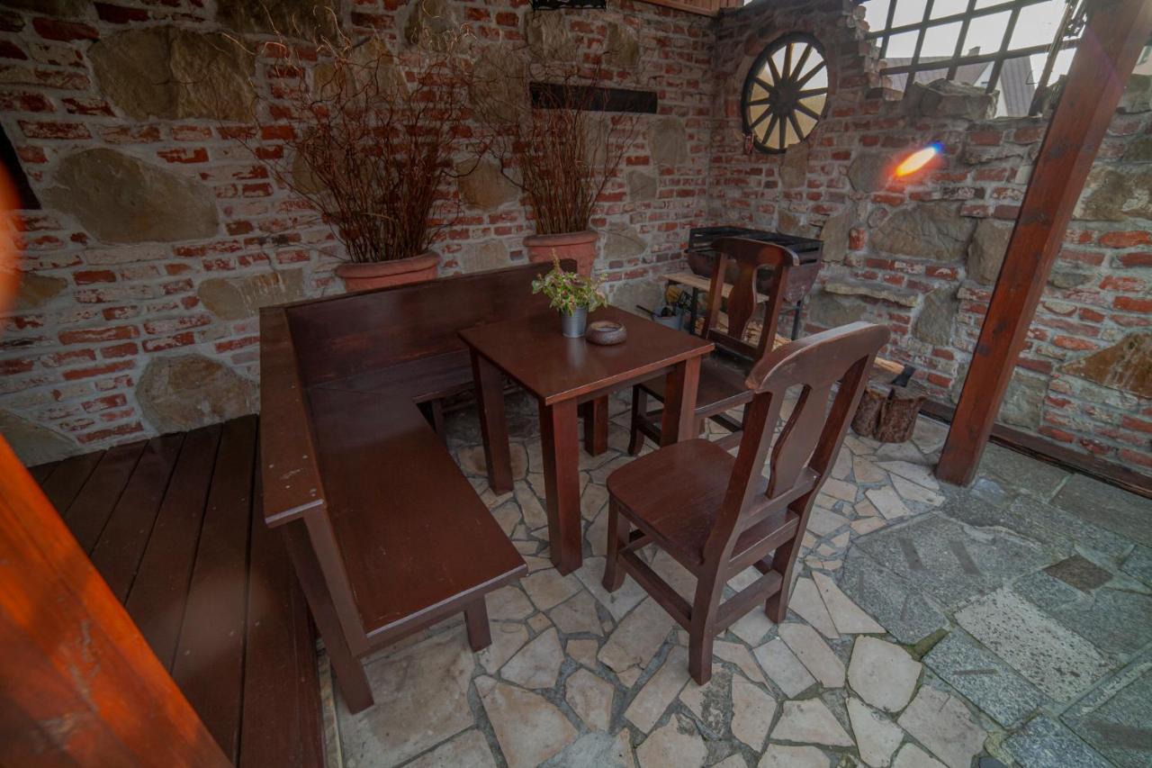 Apartamenty Przy Gorskich Rzekach ノヴィ・タルク エクステリア 写真