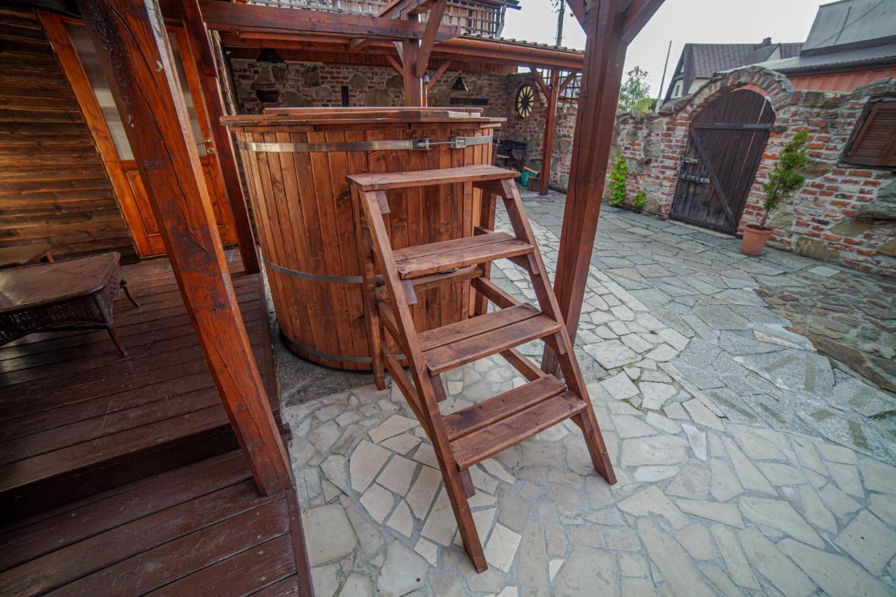 Apartamenty Przy Gorskich Rzekach ノヴィ・タルク エクステリア 写真