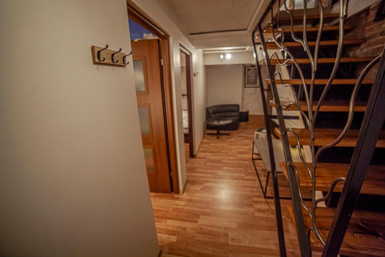 Apartamenty Przy Gorskich Rzekach ノヴィ・タルク エクステリア 写真